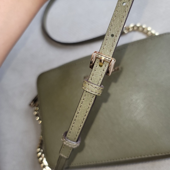 Michael Kors Jet Set in Olive - Picture 7 of 9